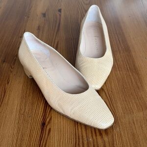DESIGNER FLATS Rene Mancini Snakeskin Flats Beige/Sand Size 37.5 Made in Italy